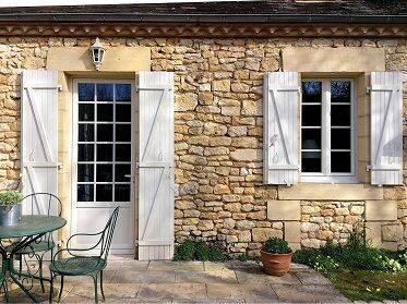 Entretien de fenêtres PVC à Châtellerault : nos conseils